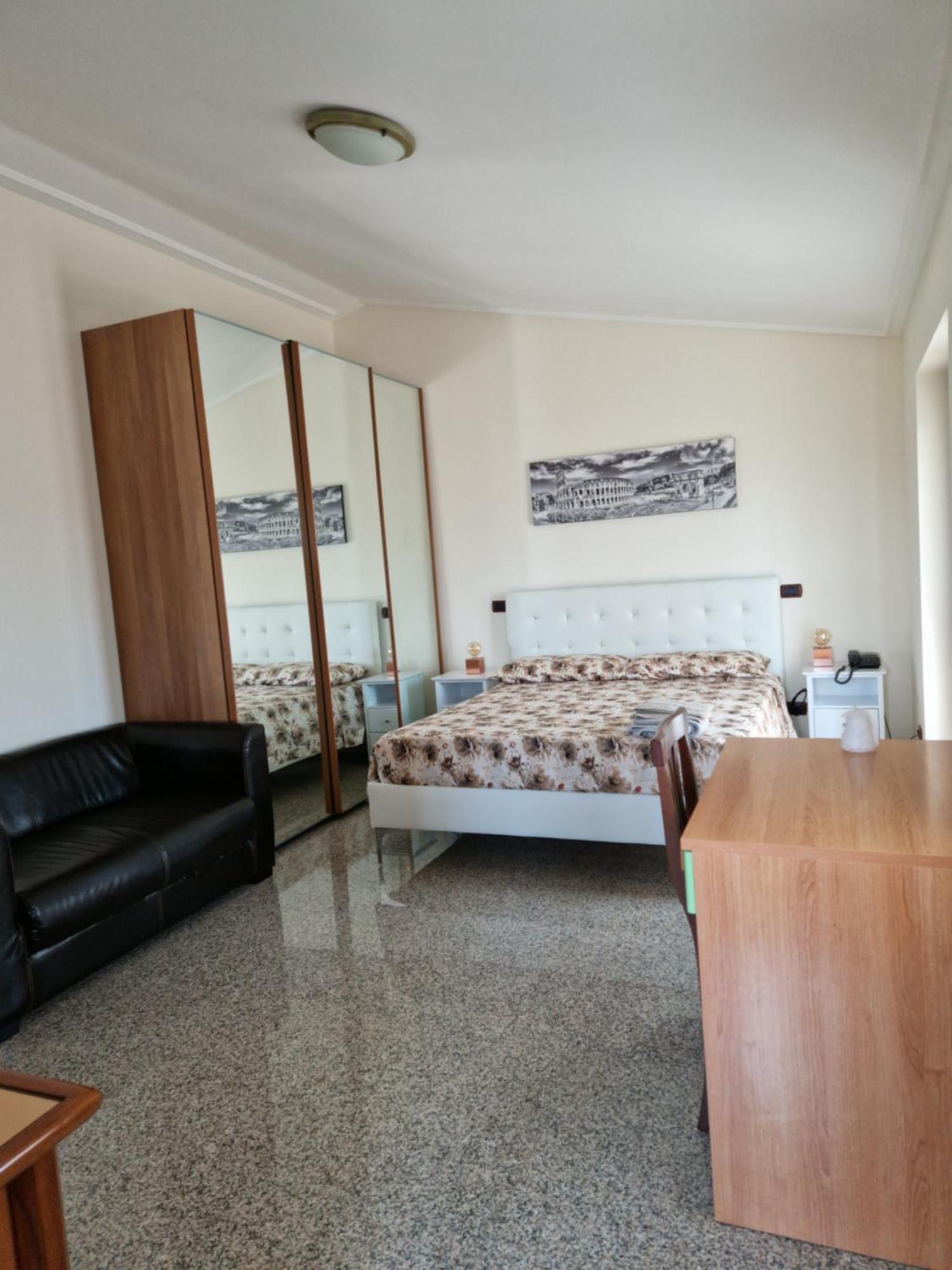 מלון רומא Castelbarco House B מראה חיצוני תמונה